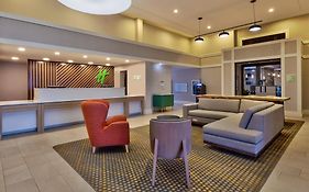Holiday Inn Westbury-Long Island By Ihg